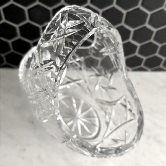 Pinwheel Crystal Basket - Picture 9 of 9